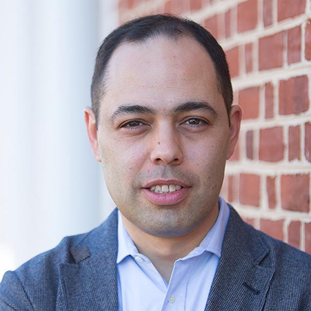 Pedro Matos headshot