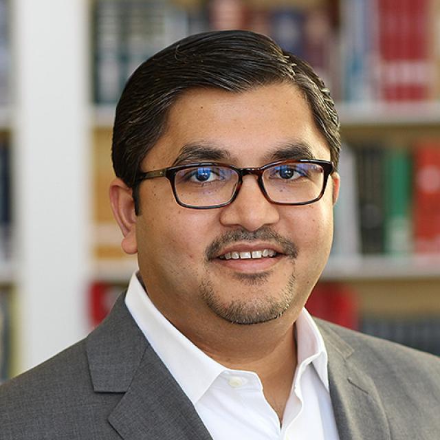 Raj Venkatesan faculty headshot